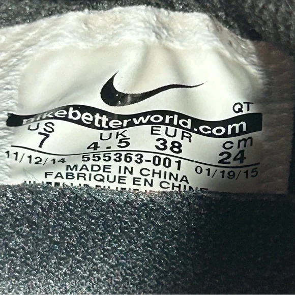 Nike Air Max Plus Running Training Sneakers Triple Black Women 7 - Picture 10 of 10